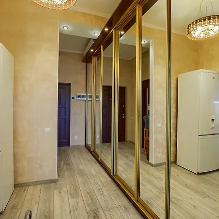 Apartment квартири подобово біля вокзалу *