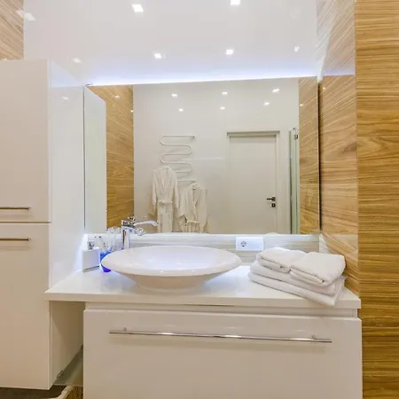 Apartment квартири подобово біля вокзалу Kyiv